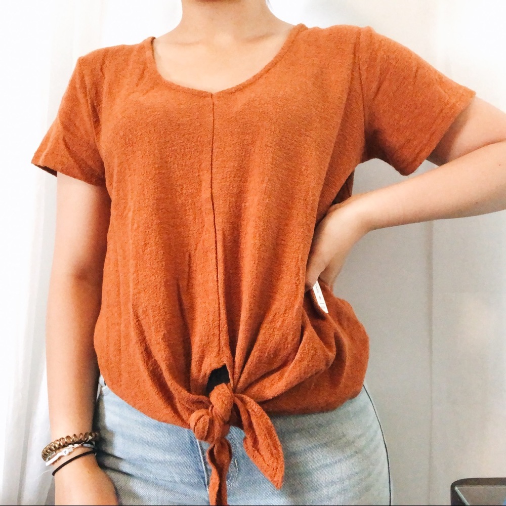 Casual Burnt Orange Tie Bottom Short Sleeve Top